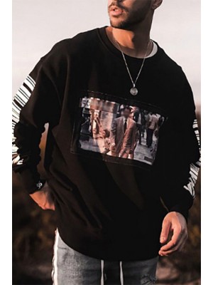 Crew Neck Pullover Printed Sweatshirt